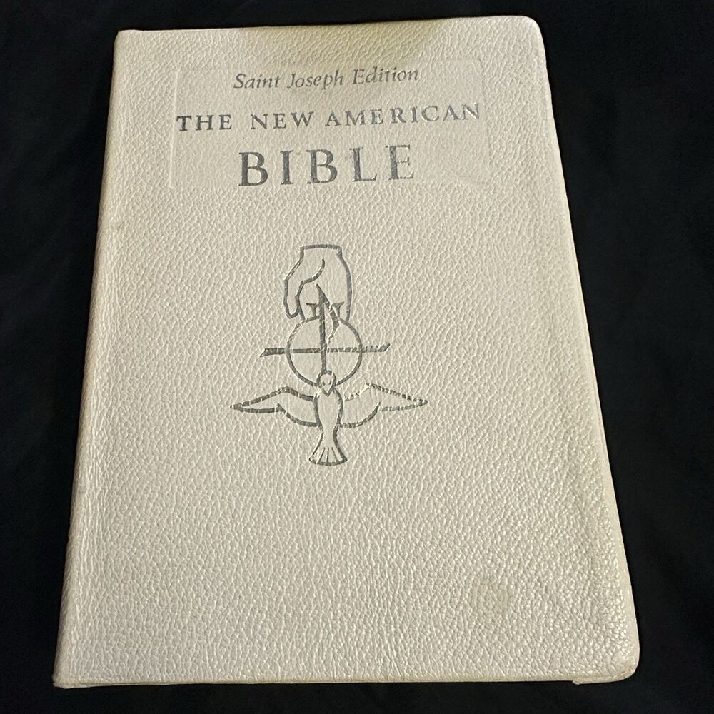 The New American Bible Saint Joseph Edition Leather Bound 1970 Print Large Type